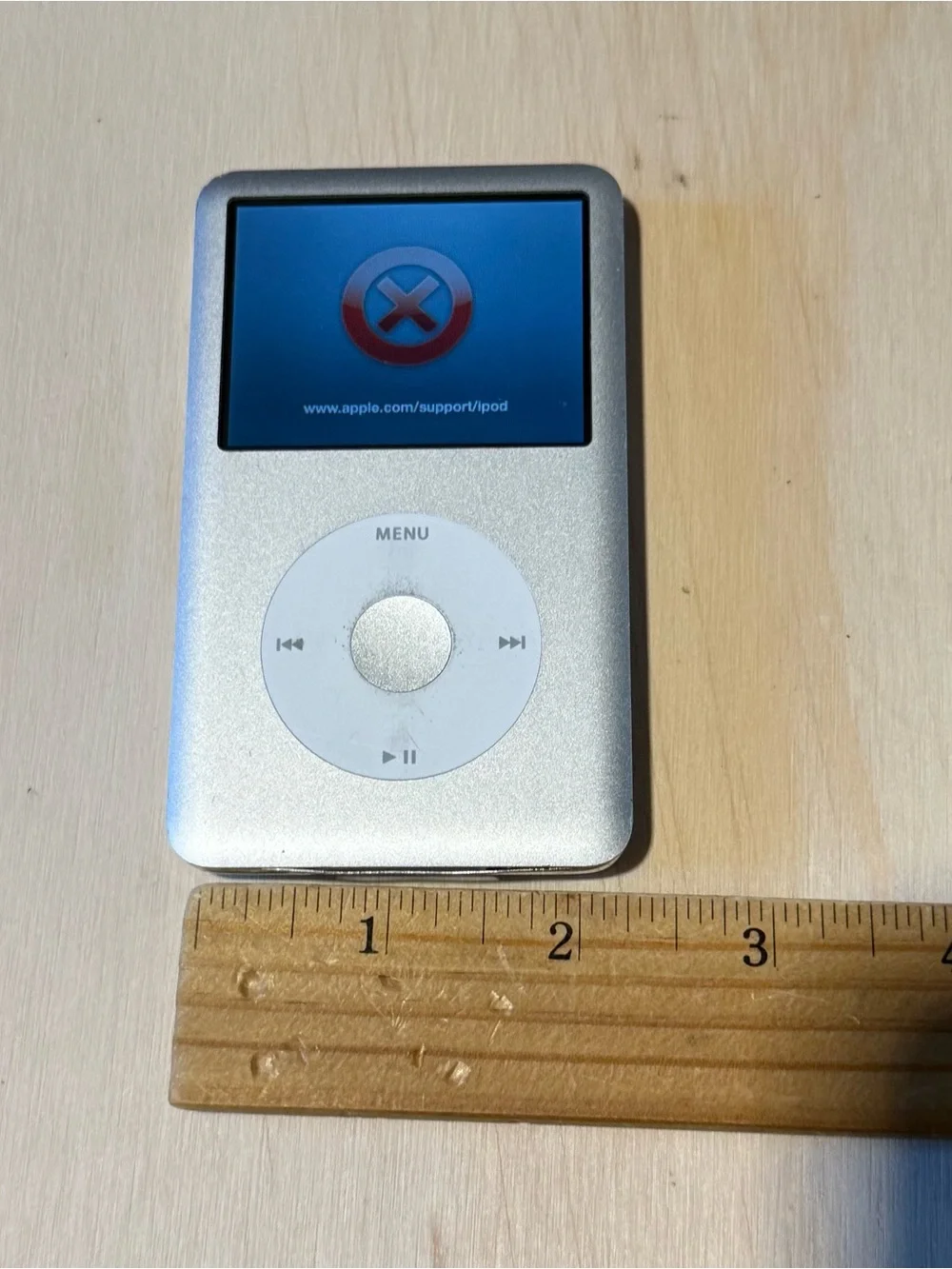 iPod Model:A1238 6ThGen 80GB Stuck On Red X Parts/Repair Only w/Charg Read Info!